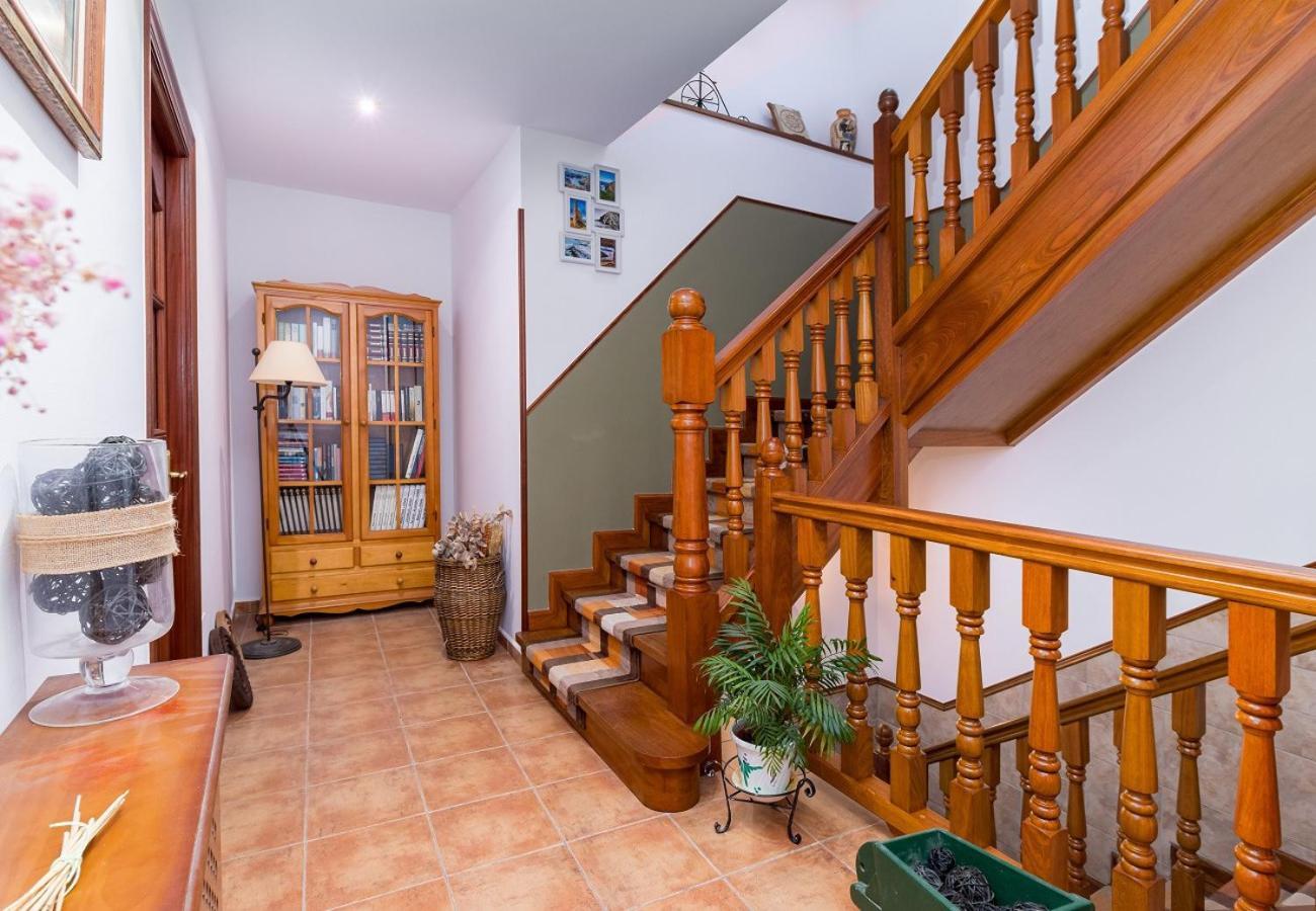 Apartamentos & Bungalows Ubiarco El Acebo By Urbanhosting Екстериор снимка
