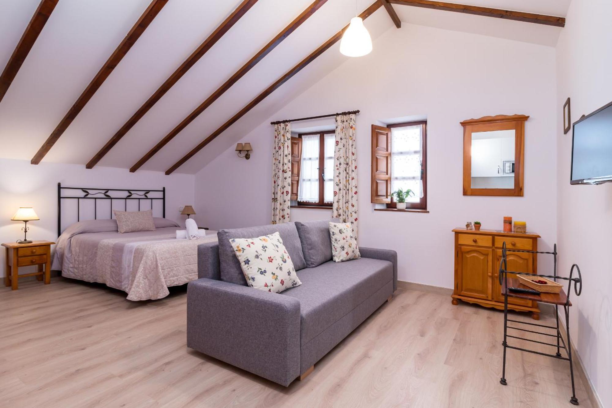 Apartamentos & Bungalows Ubiarco El Acebo By Urbanhosting Екстериор снимка