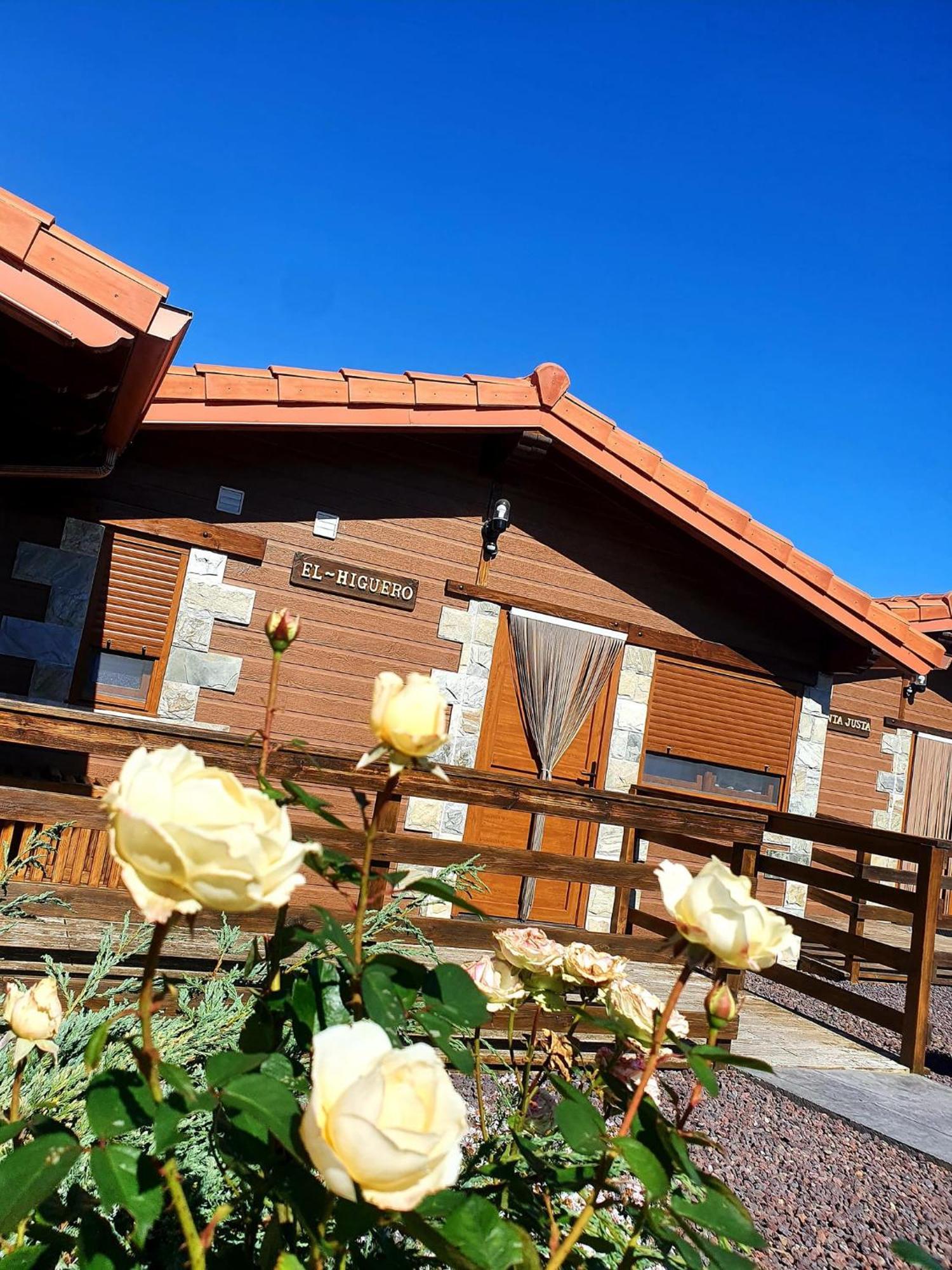 Apartamentos & Bungalows Ubiarco El Acebo By Urbanhosting Екстериор снимка