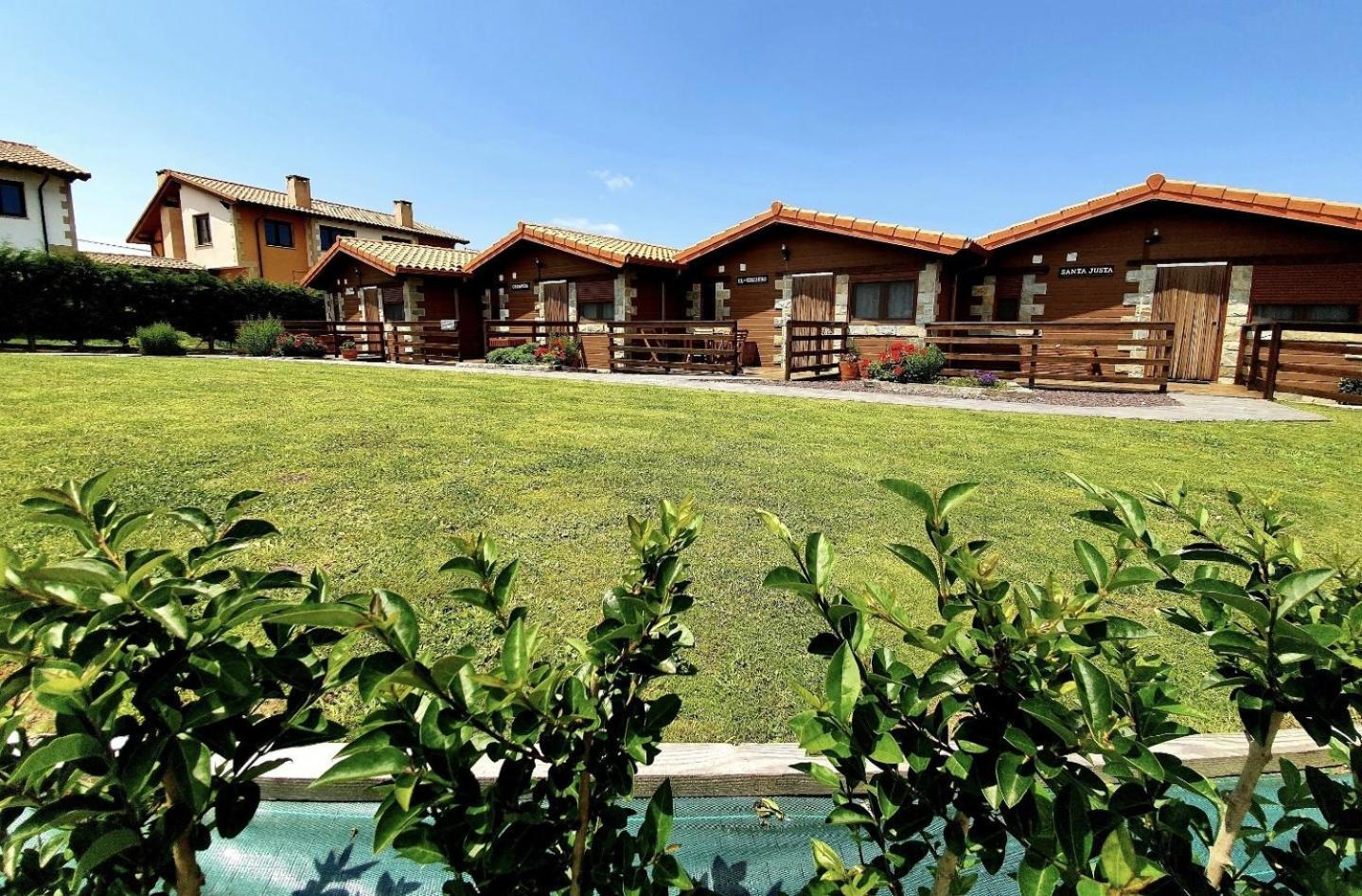 Apartamentos & Bungalows Ubiarco El Acebo By Urbanhosting Екстериор снимка